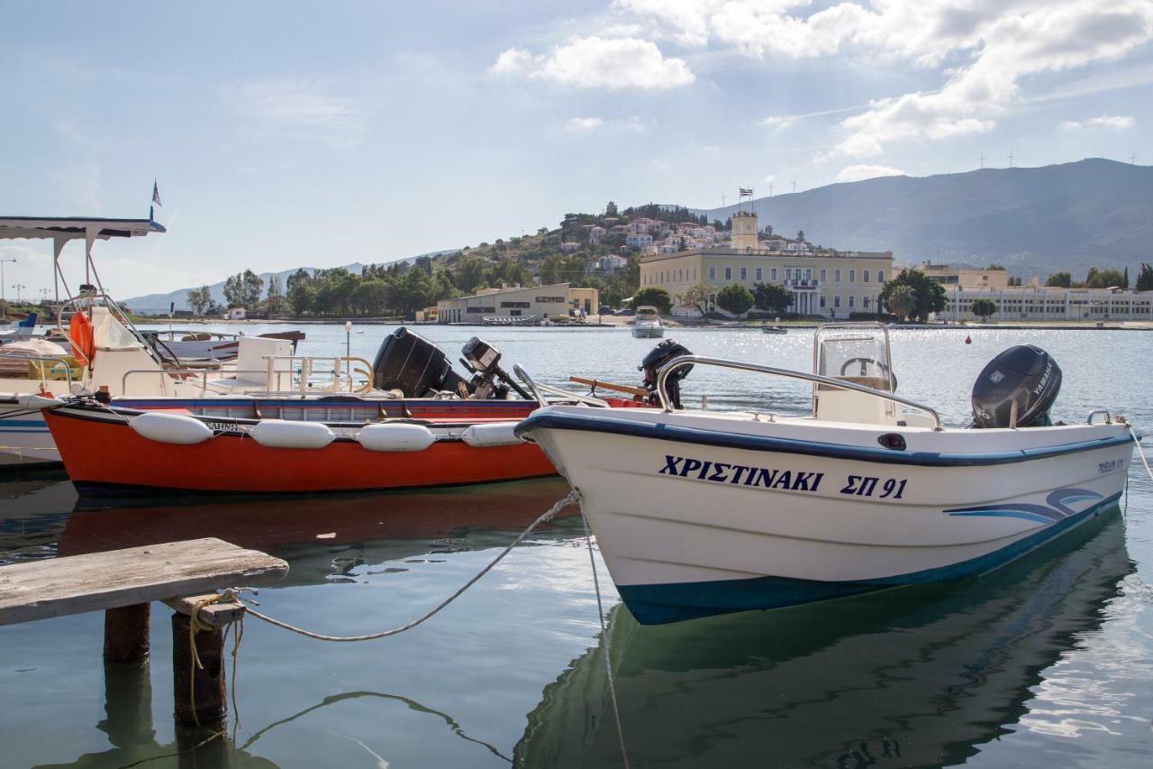 Kalavria Luxury Suites - Magnificent Sea View Of Poros Poros Town Exterior photo