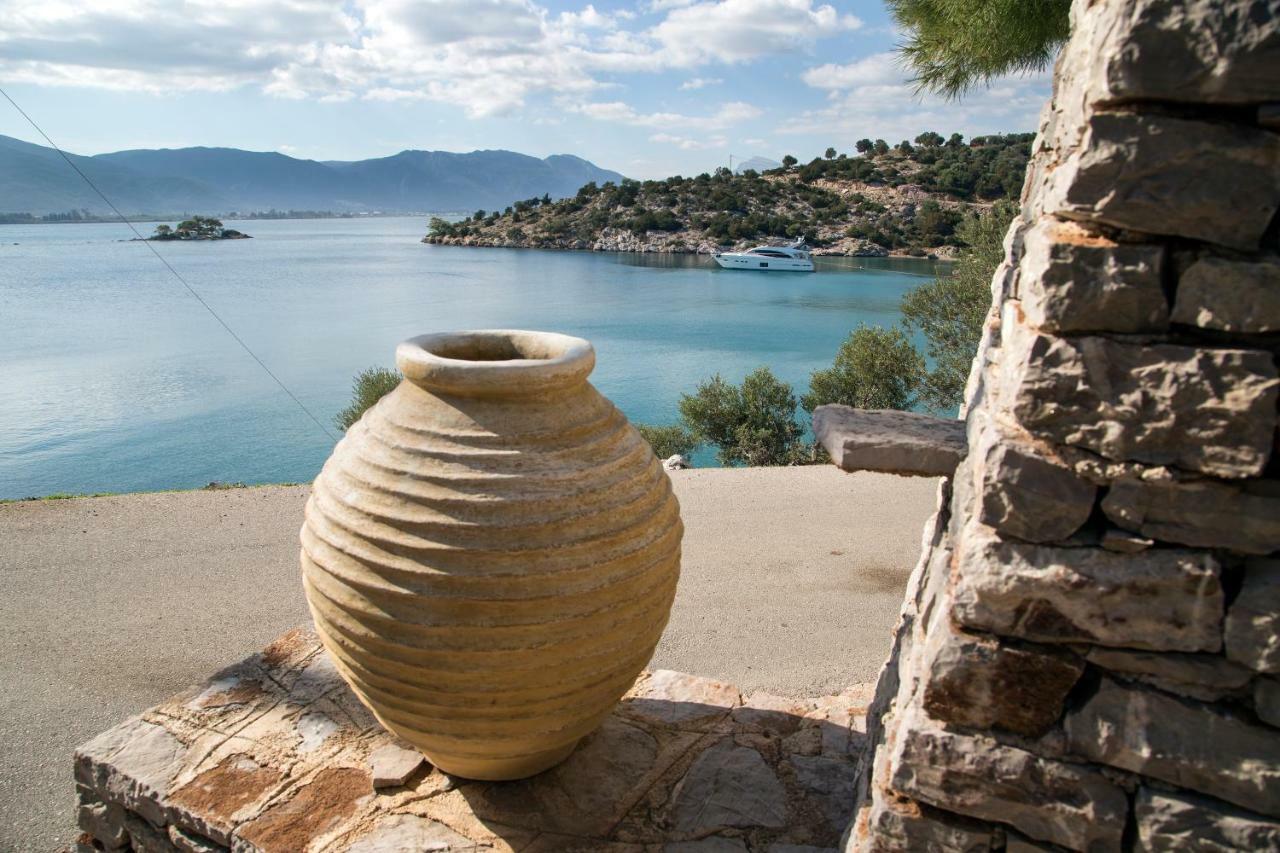 Kalavria Luxury Suites - Magnificent Sea View Of Poros Poros Town Exterior photo