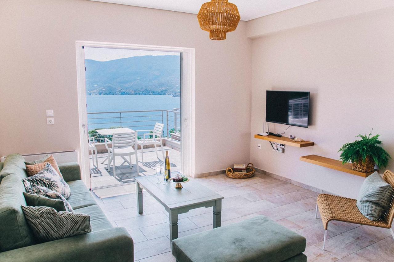 Kalavria Luxury Suites - Magnificent Sea View Of Poros Poros Town Exterior photo